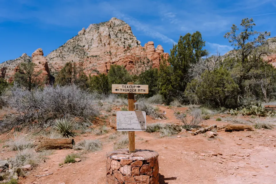 Unofficial Keyhole Cave Trailhead