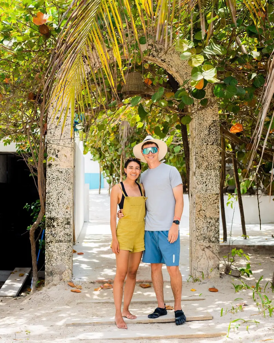 Two people who have lived in a van for 3+ years